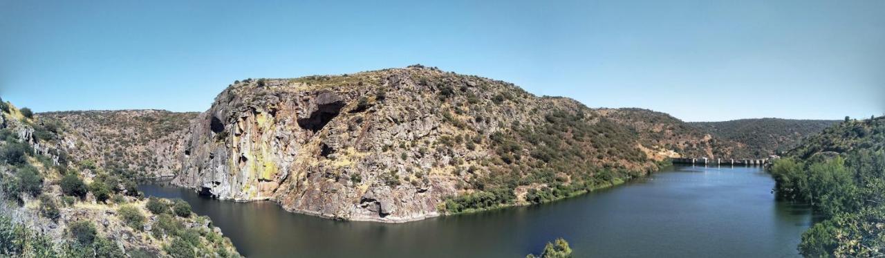 Villa ACAO Vivienda Uso Turístico ARRIBES del Duero Moraleja de Sayago Exterior foto